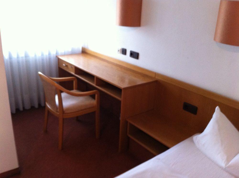 Hotel Bacchusstube Garni Goldbach  Екстериор снимка